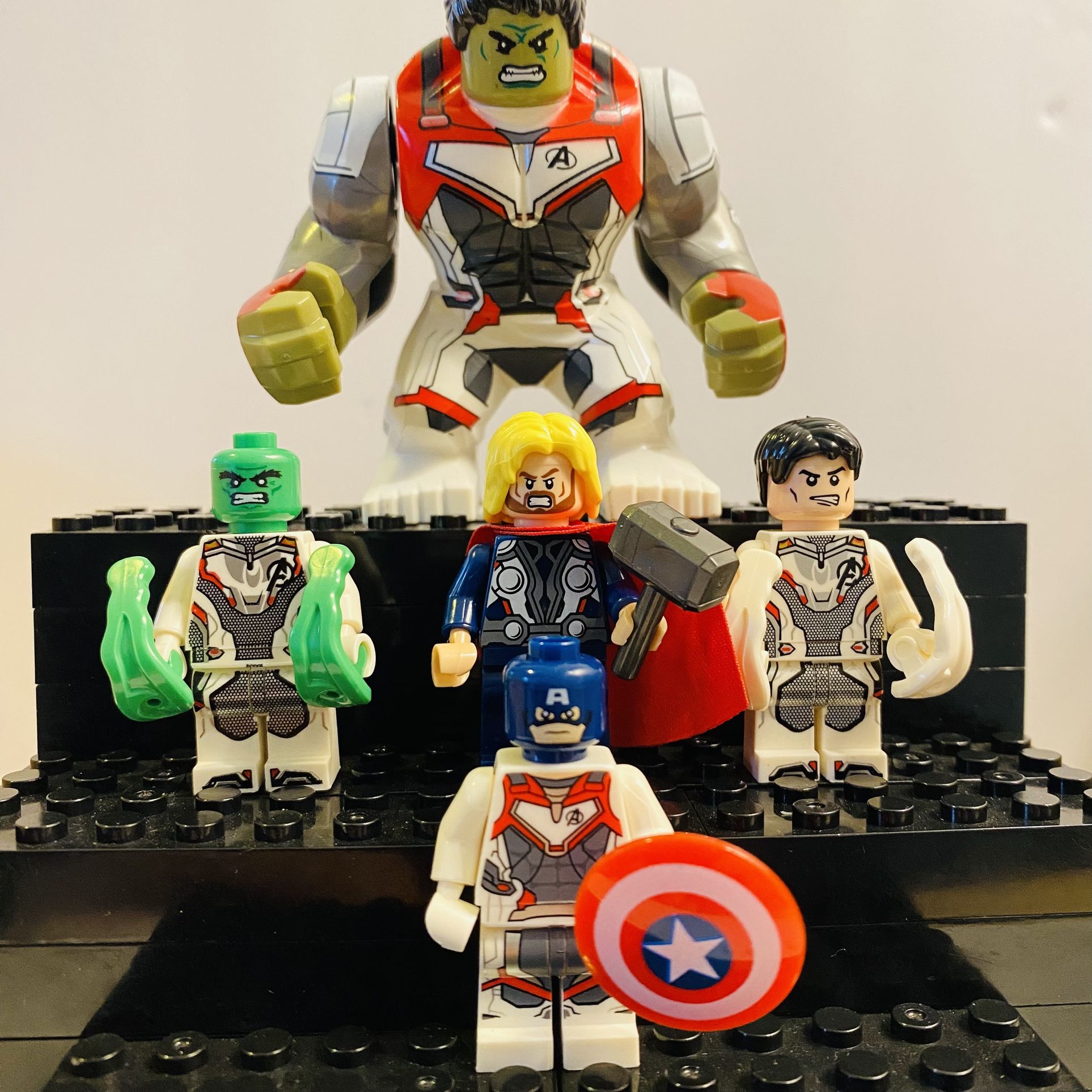 Avengers Quantum Suits Minifigures Fun Set| New Custom LEGO Compatible Toy