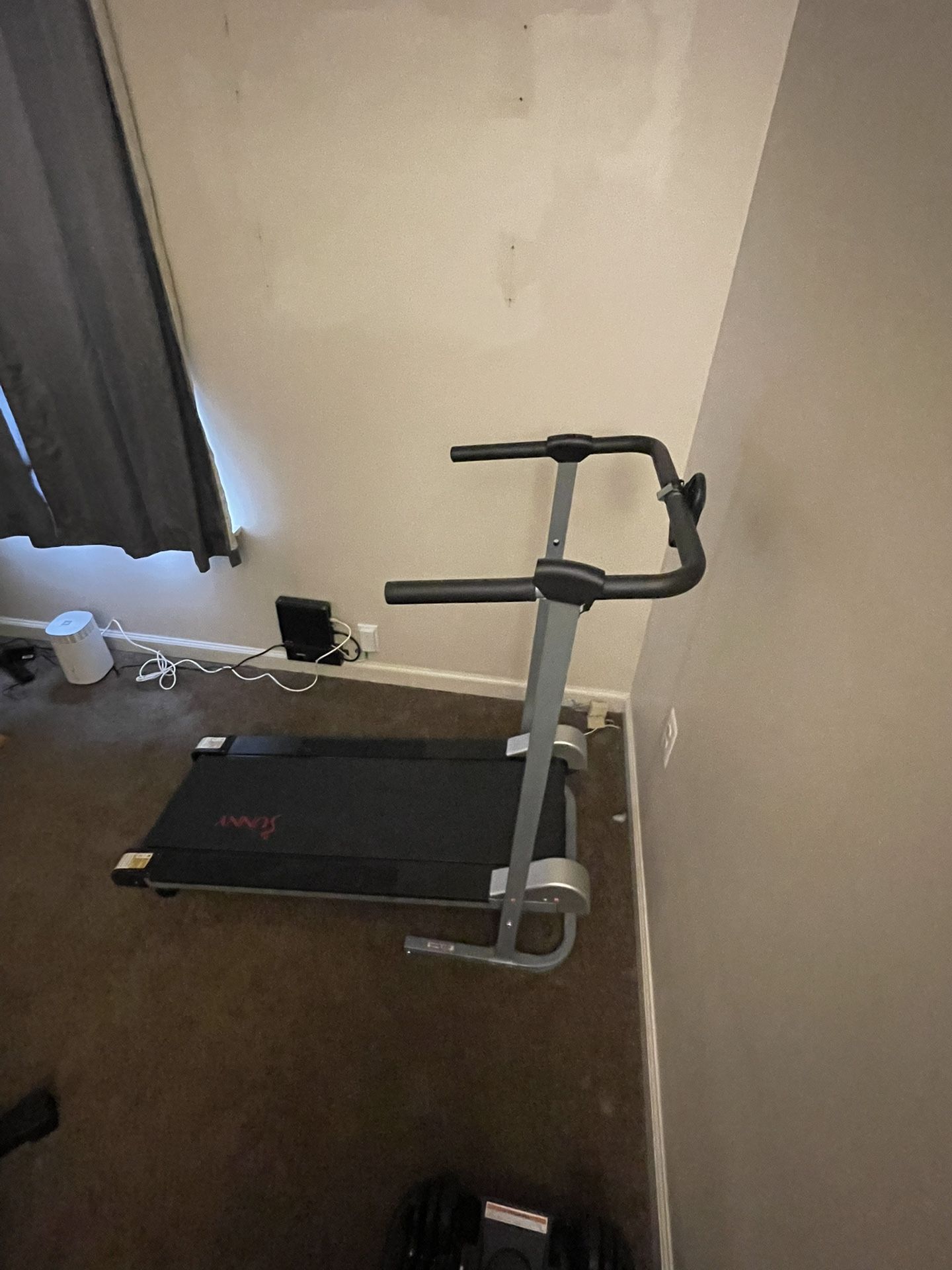 Sunny Self-Powered Walking treadmill