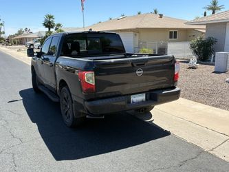 2023 Nissan Titan