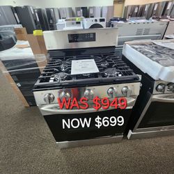 30 In 5.8 Cu. Ft. Smart Single Oven Gas Range With Easy Clean, AND Wifi Enabled