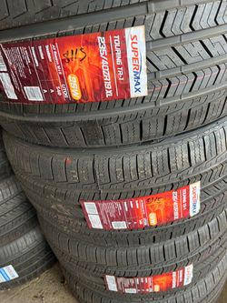 235/40/R19 New tires 🛞