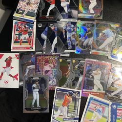 Box Of Approximately 300 Unlicensed Baseball Cards 2020-2022. Mostly Rookies Including Refractors, Numbered,Inserts And Stars