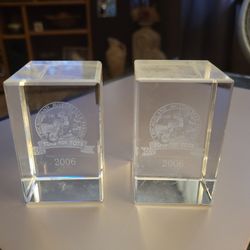 VINTAGE 2006 CRYSTAL TOYS FOR TOTS "CHICAGOLAND MOTORCYCLE PARADE" COLLECTIBLE PAPER WEIGHTS