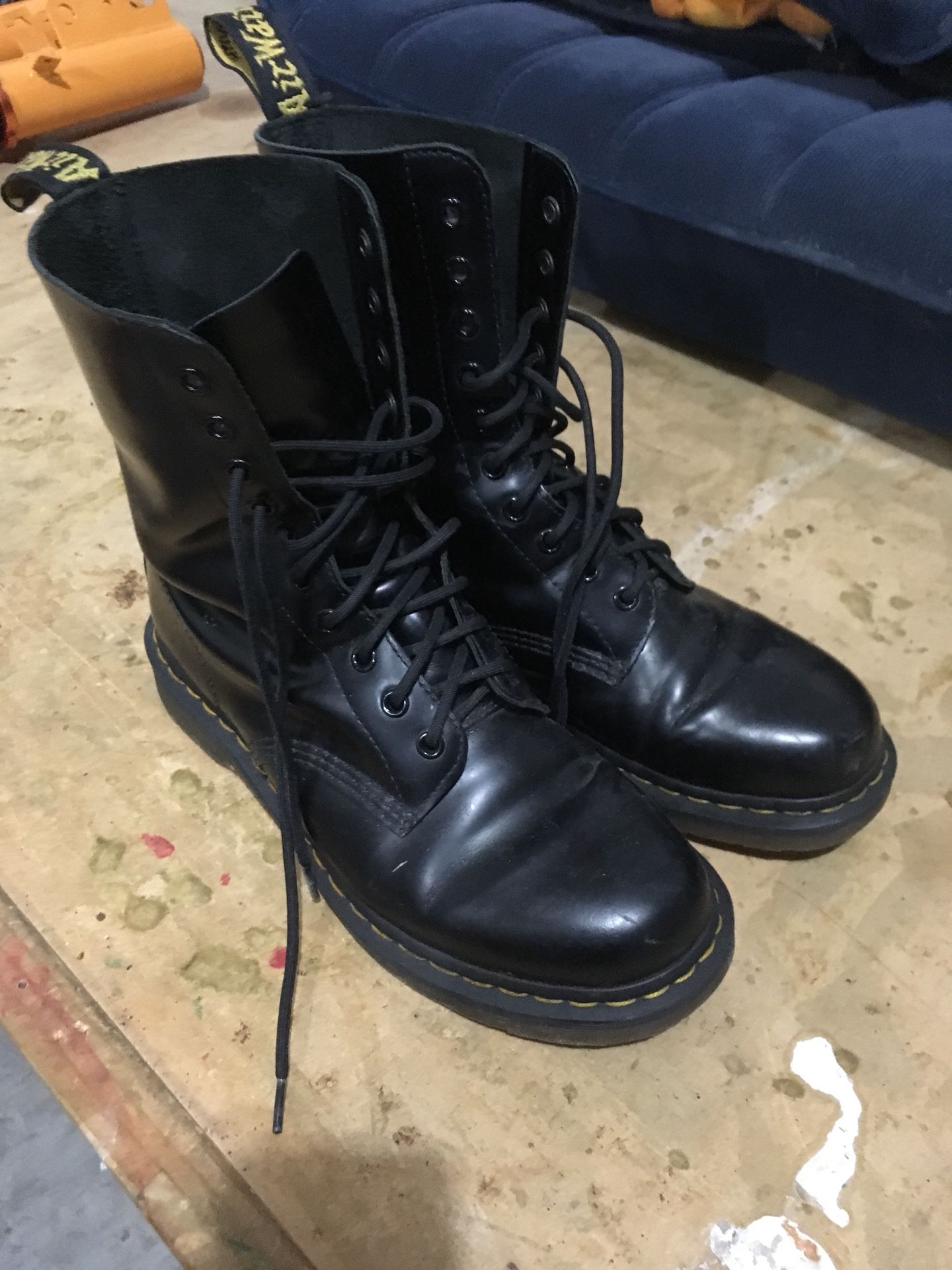 doc martens size 8 boots