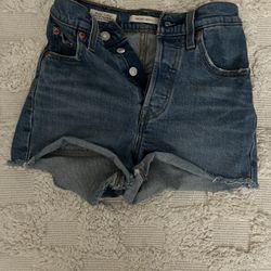 size 23" levis jean shorts