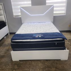 ⚡️ New Bedroom Furniture (Queen Or King) . Get Now  For $54 And Pay Later Option Available 