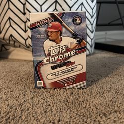 Topps Chrome 2025 Baseball Cards Pack