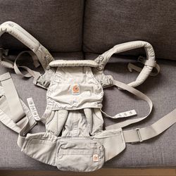 Ergobaby Omni 360 baby toddler carrier in Pearl Grey
