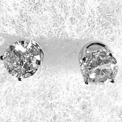 1Ct Total Diamond-Mined Stud Earrings. Willing To Meet At Reputable Jewelers In Scottsdale For Authentication $600 Firm! (Shea&30th)