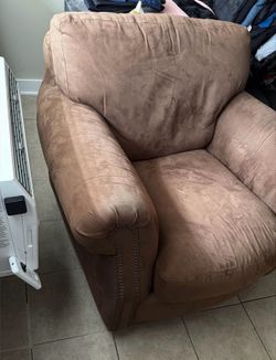 Love seat