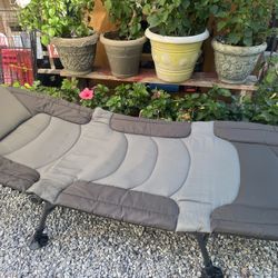REI Cot