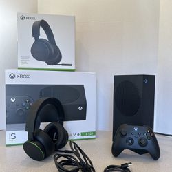 1TB Black Xbox Series S + Xbox Wireless Headset w/ original boxing