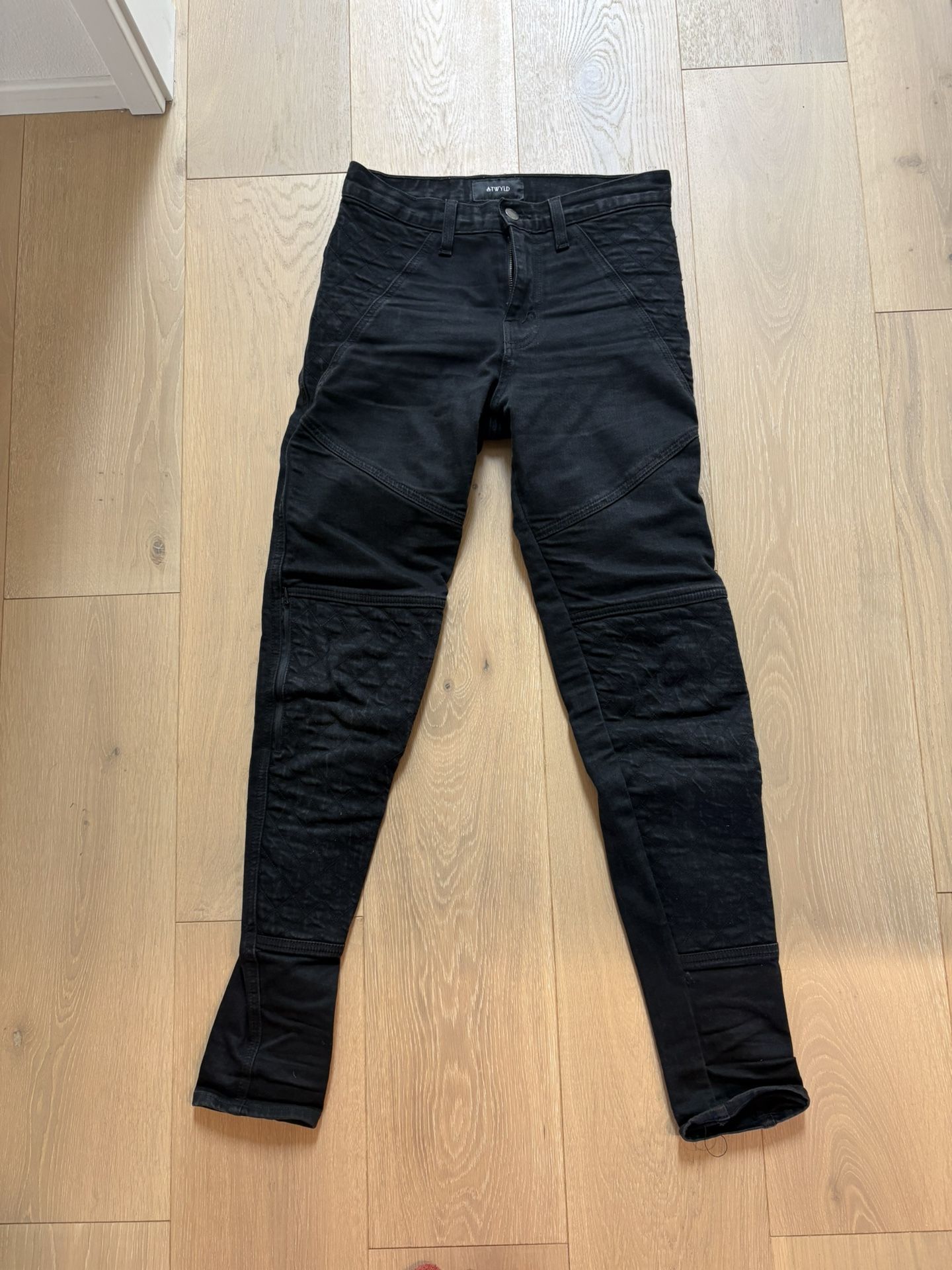 Atwyld Voyager Moto Jeans Washed Black