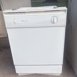 Maytag Dishwasher 