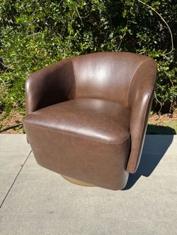 Henredon “Murphy” Swivel Leather Accent Chair