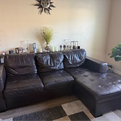 Used pull out sleeper sofa w chase