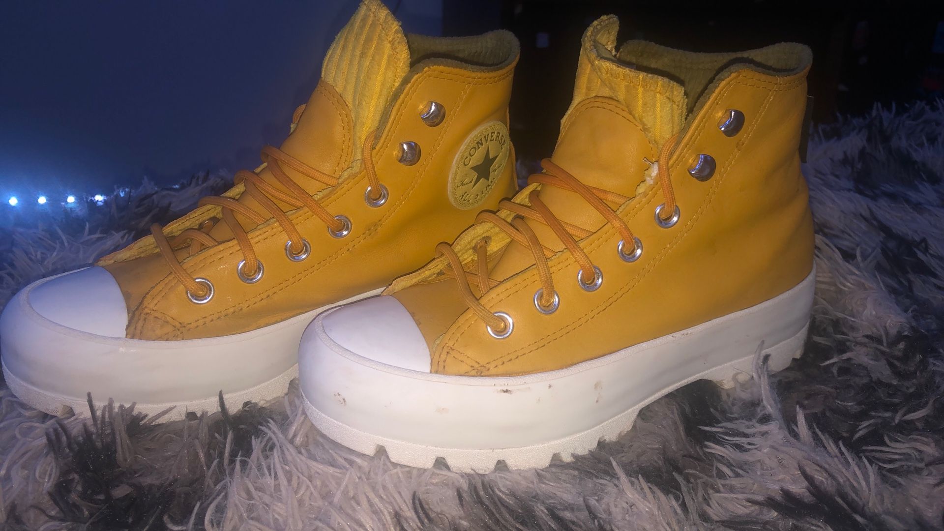 Converse