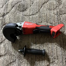 Milwaukee Grinder 18v 4 1/2 —-5” 