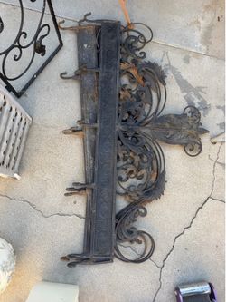 3 Decorative Pieces