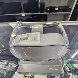 Meta Quest 3S. 128gb. ASK FOR RYAN. #4(contact info removed)534-01