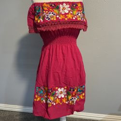 Vestido Mexicano $10 Talla Small