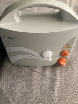 Breast pump