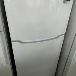 Apartment Size Refrigerator