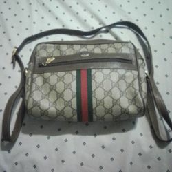 Gucci Crossbody Hand Bag Very Good Condition Used