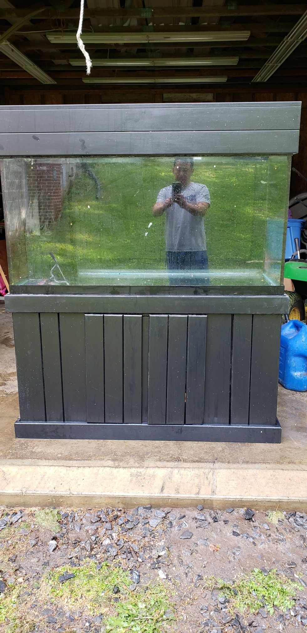 90gal fish tank