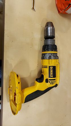 Dewalt 18v hammer xrp tested cordless drill tool
