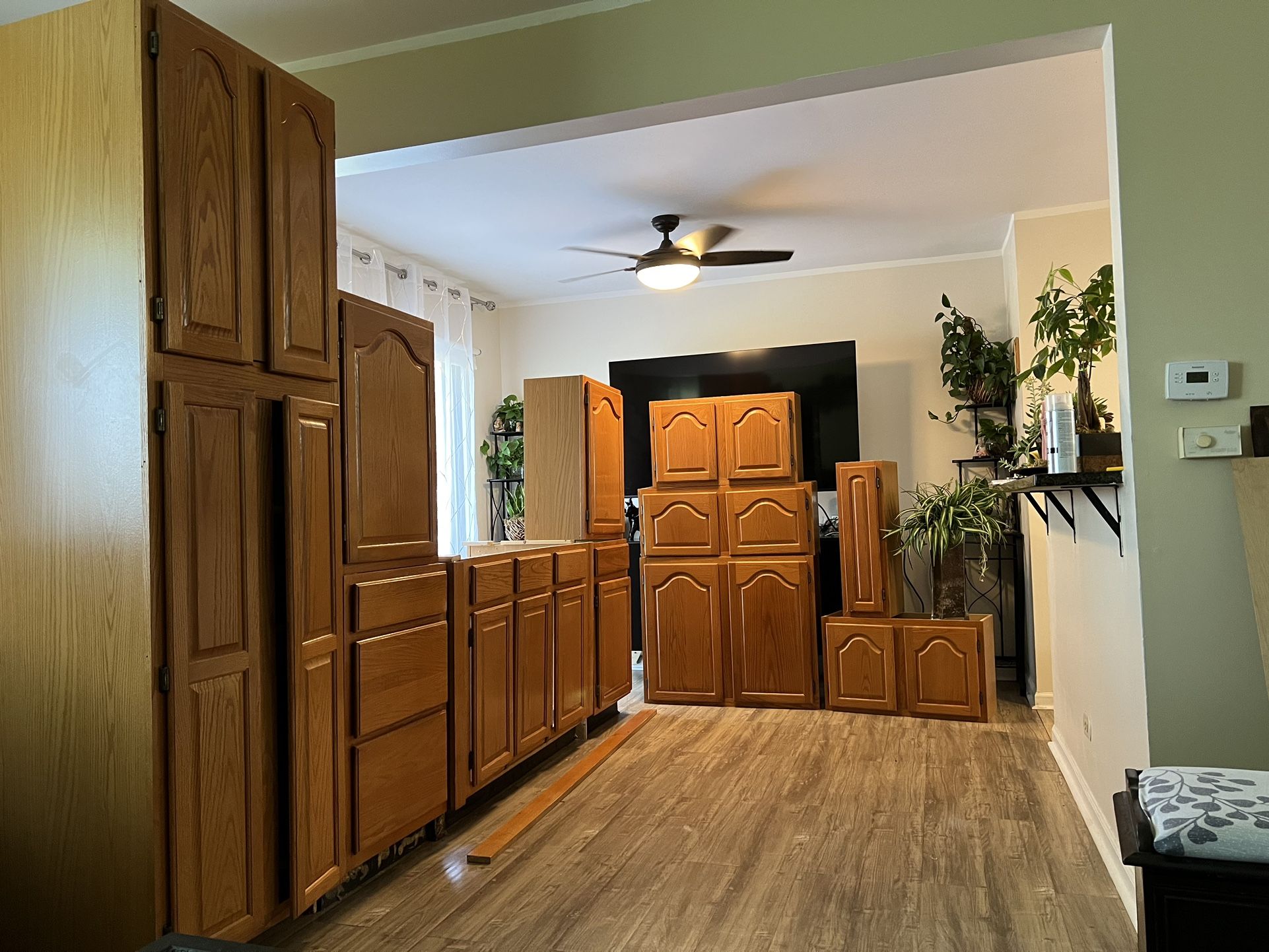 Oak Wood Kitchen Cabinets