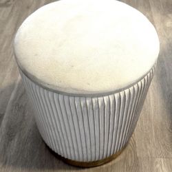Round Upholstered Ottoman Stool | Cream Fabric Accent Seat | Modern Minimalist Footrest