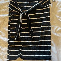 NWT Women’s Striped Skirt Size Small 