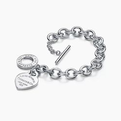 Tiffany & Co Heart toggle Bracelet