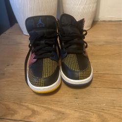Nike Air Jordan 1 Mid GS Multi Grid Black Trainers SZ 5.5Y