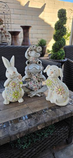 Outdoor decor set