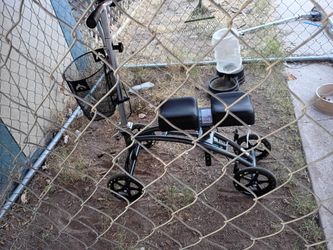 Knee scooter
