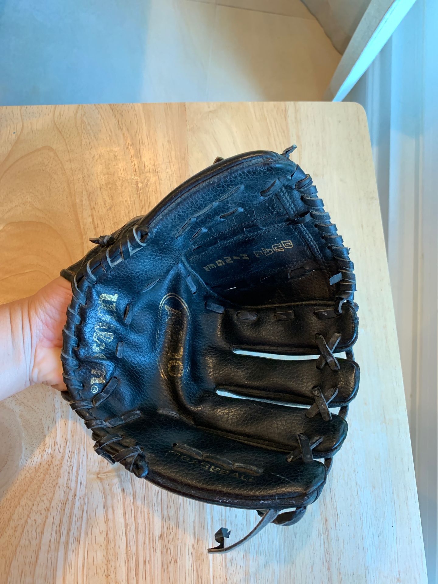 Wilson leather baseball glove