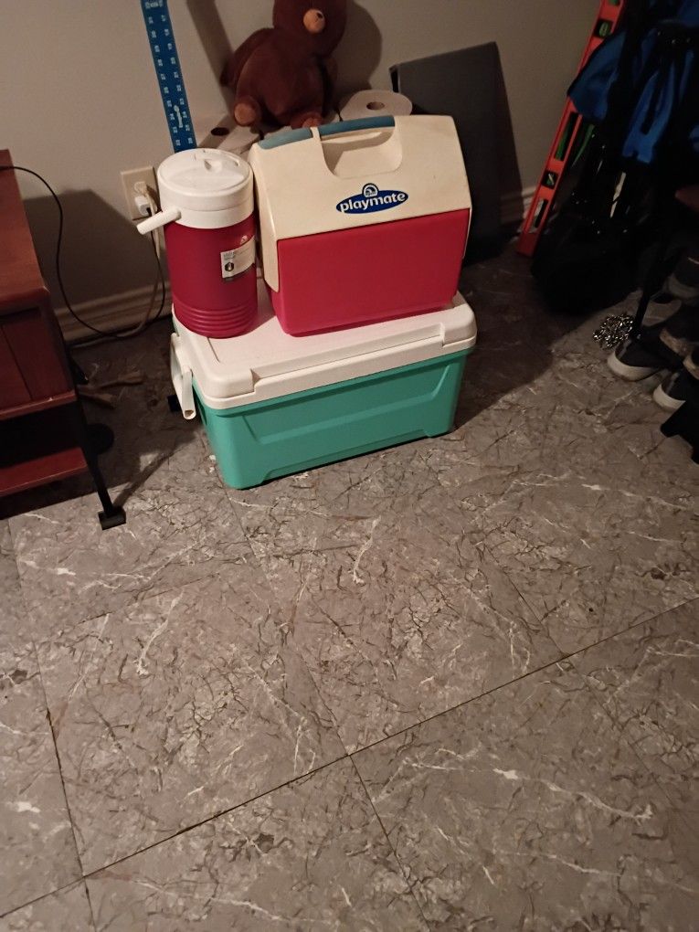 I HAVE SOME NI CE COOLERS FOR SALE! PACKAGE DEAL! $35 FOR ALL