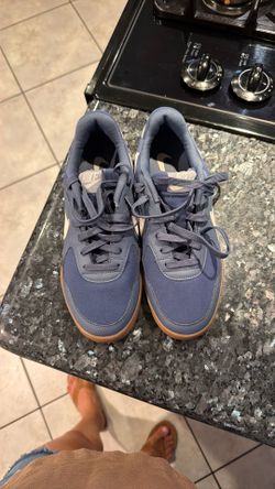 Nike Shoes Size 8