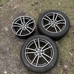 3 OEM Ford Mustang 18” Wheels + 2 Tires – 5x114.3