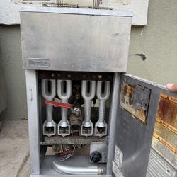 🔥 Pitco LP Gas Fryer – Ready to Work 🔥  