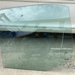 Passenger Rear Door Glass Sedan Fits 99-05 mk4 JETTA 43R-000(contact info removed)04 original