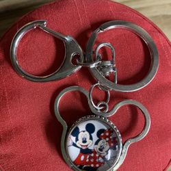 Disney snap jewelry keychain