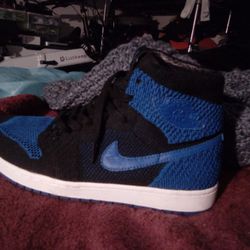 Jordan Og Fly Knit Size 12