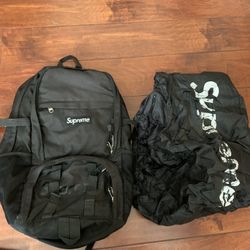 Authentic supreme backpack black