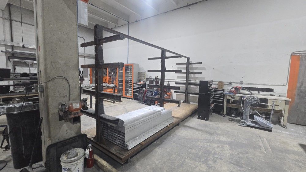 Heavy-duty Material Rack