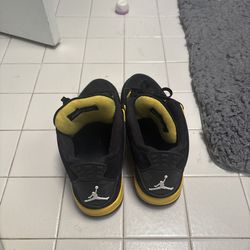 jordan 4 thunders