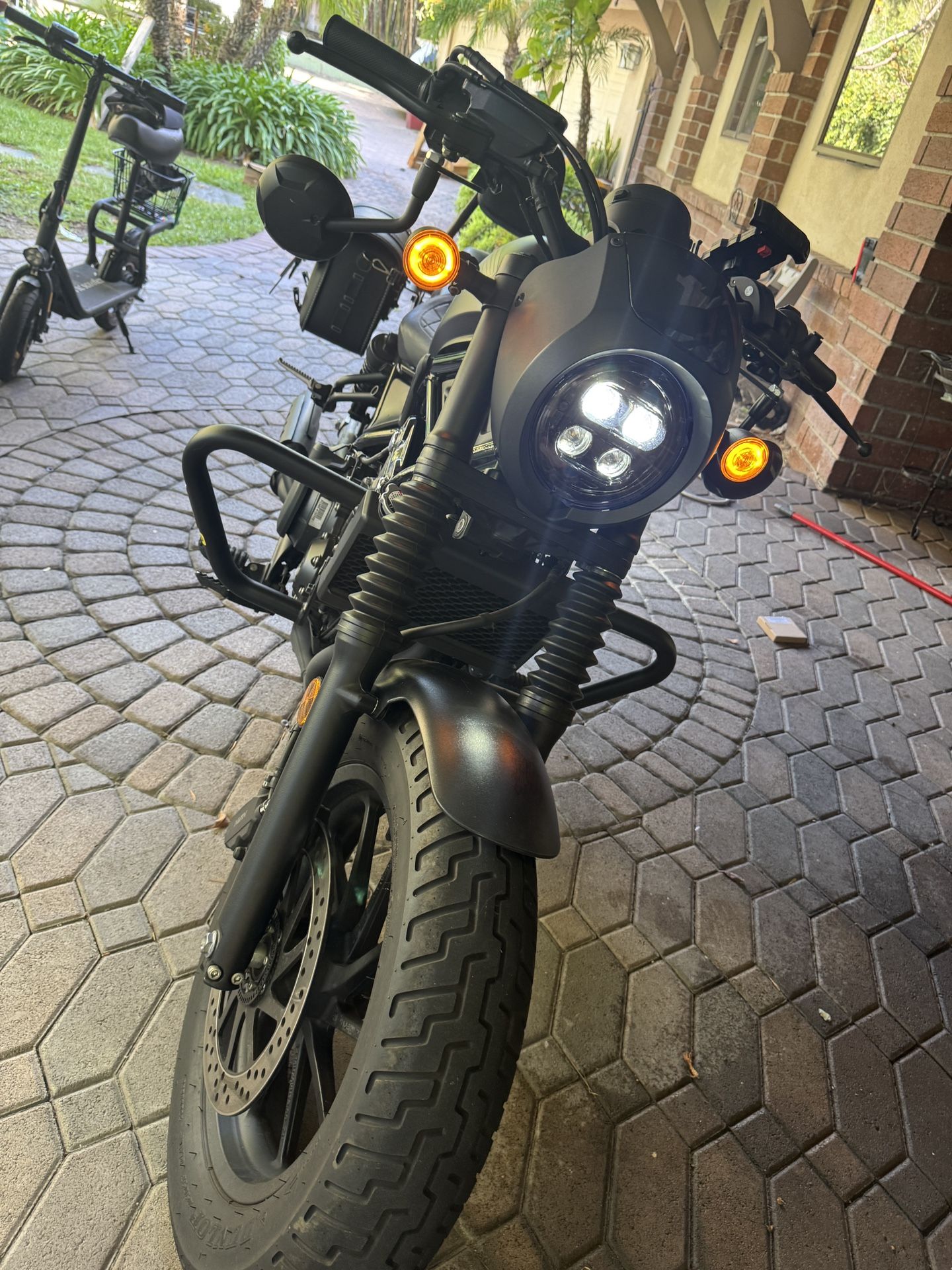 Rebel 500 abs