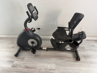 🚴 Schwinn 230 Recumbent Exercise Bike — $200 OBO